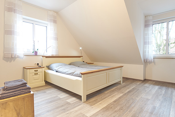 Helles Doppelzimmer der Friedenseiche
